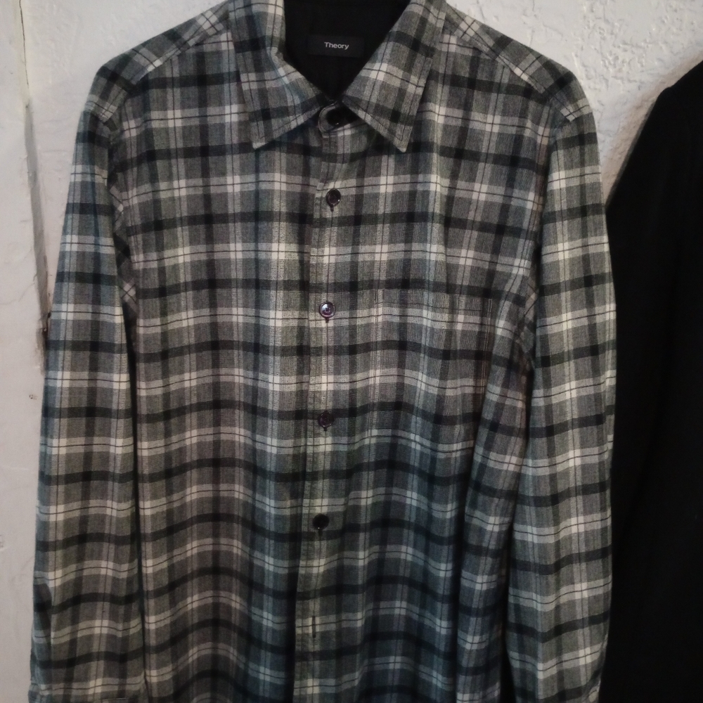Theory button up shirt